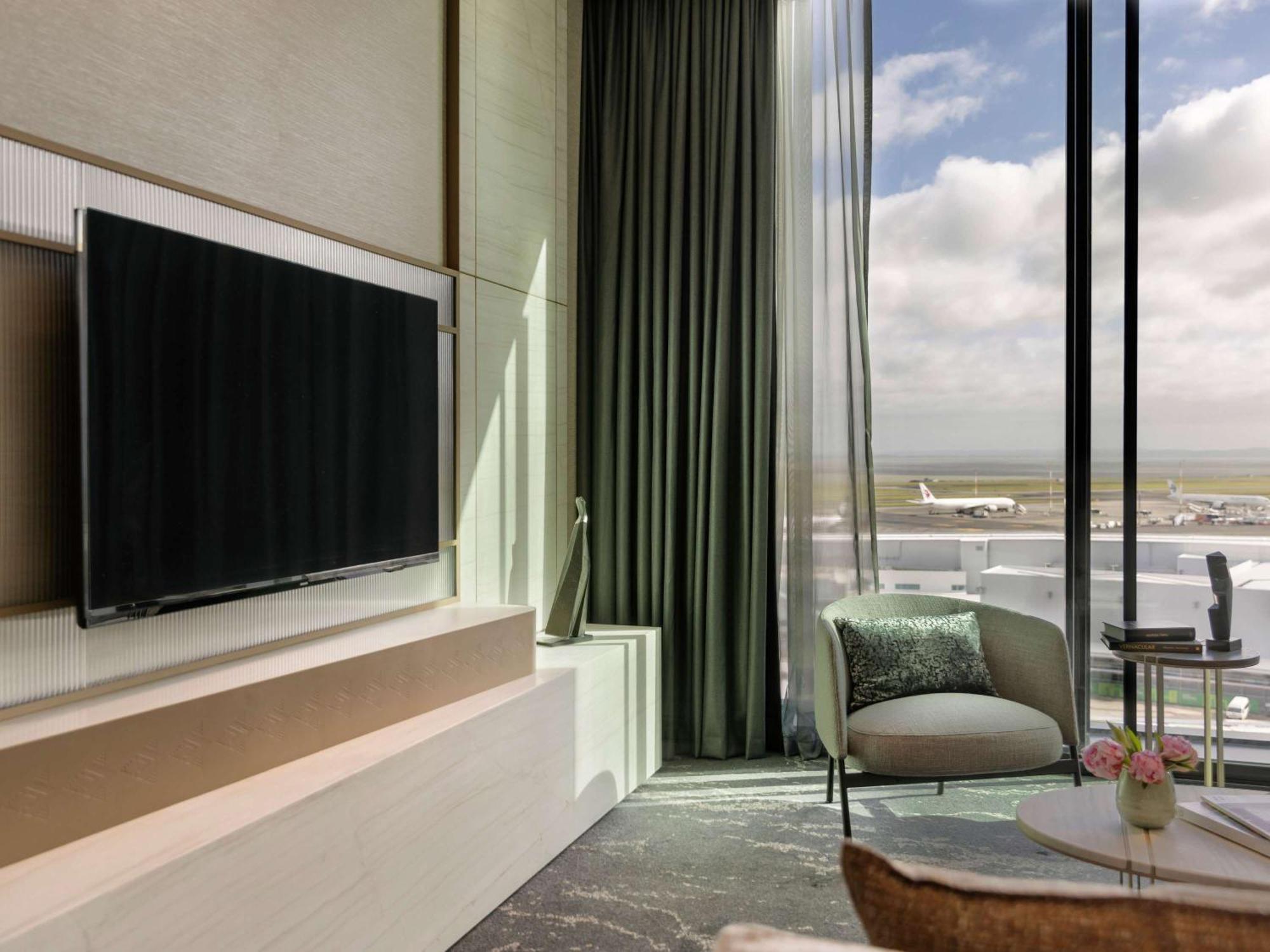 فندق Pullman Auckland Airport المظهر الخارجي الصورة A room at the hotel